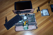 SERVICE BODY/ENGSEL LAPTOP DELL